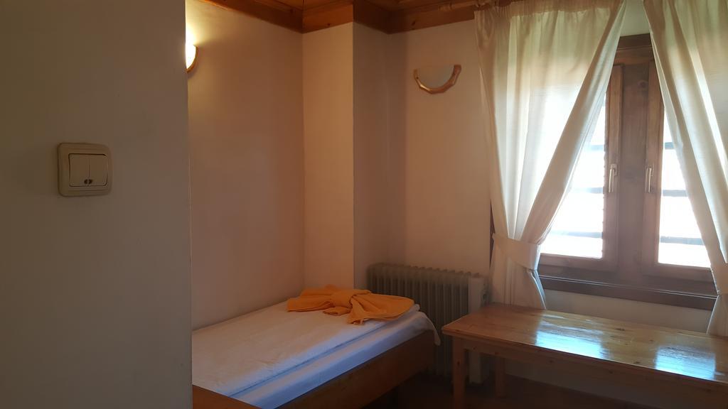 Guest House Lina Koprivštica Exteriér fotografie